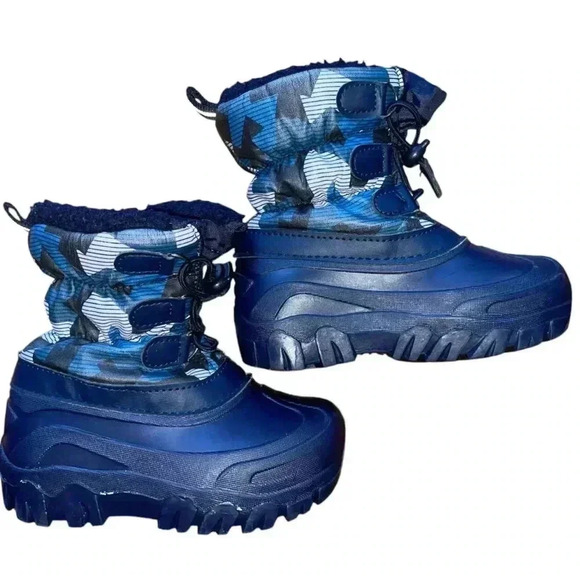 MEMBERS MARK KIDS SNOW BOOTS Size 9/10 - Picture 2 of 8